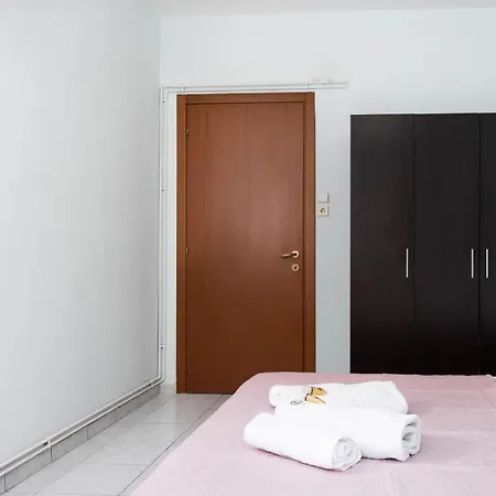 Apartment Nice For 3 Ppl In Toumpa Thessaloniki