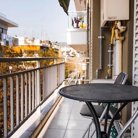 Nice For 3 Ppl In Toumpa Apartment